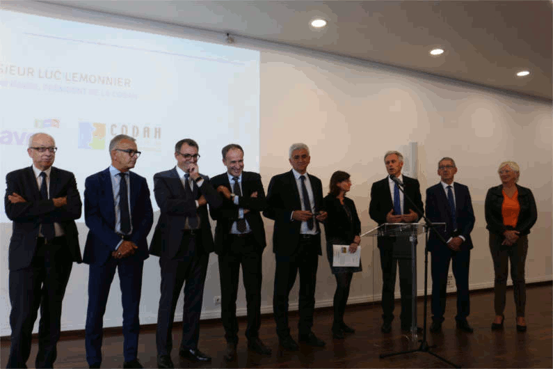 Normandie Impressionniste s'accorche aux branches